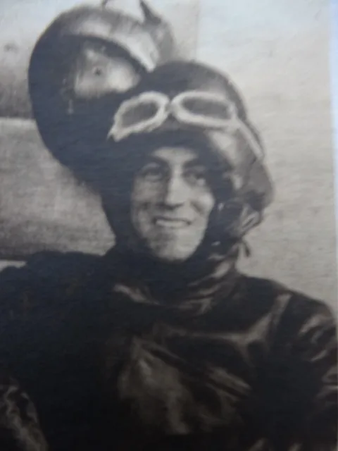 SLEE, Frank Dilloway