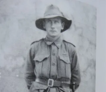 SARRE, Thomas Hugh  MM