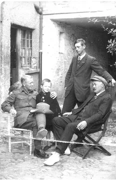 DOVELL,  Lewis